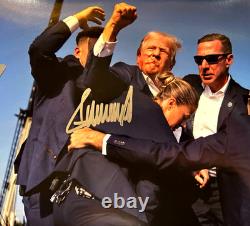 INCROYABLE ! Autographe authentique signé 8x10 pouces du PRÉSIDENT DONALD TRUMP avec COA