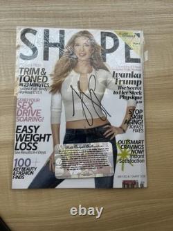 Impression de couverture de magazine 8x10 avec autographe d'Ivaka Trumo Donald Trump