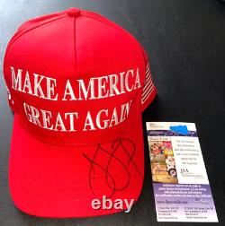 Ivanka Trump a signé le chapeau officiel Make America Great Maga Donald 2016 2024 Jsa