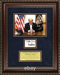 Le Président Donald J Trump A Signé L'affichage Personnalisé Encadré Jsa Loa