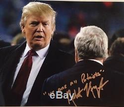 Le Président Donald J Trump Et Robert Kraft Signent Des Patriotes Autographiés Autographiés