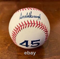 Le Président Donald J. Trump Fac-similé Signé 45 Baseball Presidential Seal
