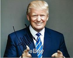 Le Président Donald J. Trump Signé 8x10 Photo Jsa Autograph Auto