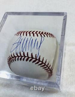 Le Président Donald Trump A Signé Autographié Officiel Mlb Baseball Authentique W Coa