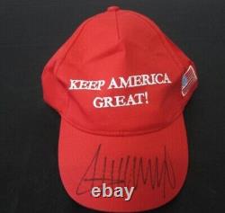 Le Président Donald Trump A Signé Autographied Maga Red Baseball Cap Hat Lifetime Coa
