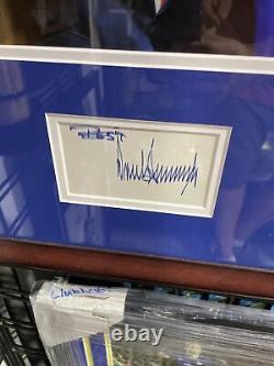 Le Président Donald Trump A Signé Photo Encadrée Autographe Maga Jsa Coa
