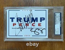 Le Président Donald Trump Et Le Vice-président Mike Pence Dual Ont Signé L'affiche De Campagne Maga Psa Auto