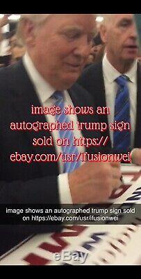 Le Président Donald Trump Signature Campagne Rallye Signe Majorité Silencieuse 2016 Rare