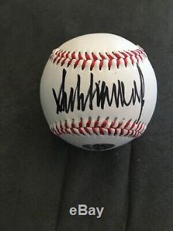Le Président Donald Trump Signé Autographié Auto Baseball Officiel Avec L'aco Potus