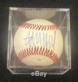 Le Président Donald Trump Signé Autographié Potus Baseball Avec Coa