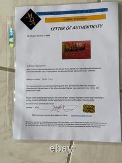 Le président DONALD TRUMP a signé une carte de membre avec autographe 2019, COA, superbe présentation