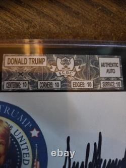 Le président DONALD TRUMP a signé une carte du Sceau Présidentiel authentique GEM mt 10.