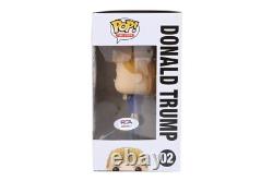 Le président Donald Trump a signé Funko Pop Road to the White House PSA DNA COA RARE