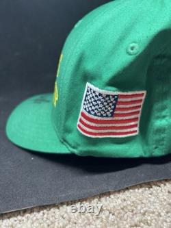 Le président Donald Trump a signé un chapeau Farmers For Trump rare avec certificat d'authenticité JSA.