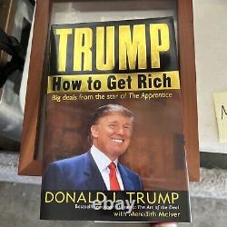 Livre dédicacé du président Trump : Comment devenir riche, rare