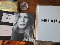 Livre en édition collector signé par Melania Trump. Édition de luxe. Toujours sous plastique.