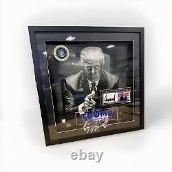 Livrelet signé du président Donald Trump avec certificat d'authenticité JSA, photo encadrée, chef-d'œuvre