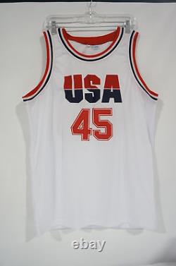 Maillot XL de l'équipe USA signé par Donald Trump, authenticité vérifiée par Heritage Authentication