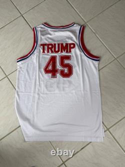 Maillot autographié et signé par le président DONALD TRUMP, avec certificat d’authenticité, rare, superbe pièce d’exposition
