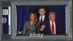 Melania Trump a signé une carte personnalisée 3x5 PSA DNA Slab Donald Femme Auto C4198