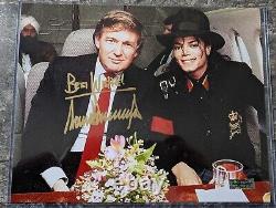 PHOTO 8X10 SIGNÉE PAR LE PRÉSIDENT DONALD TRUMP AVEC MICHAEL JACKSON AVEC CERTIFICAT D'AUTHENTICITÉ