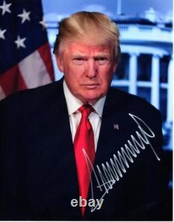 Photo 11x14 signée par Donald Trump avec certificat d'authenticité