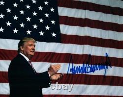 Photo 8x10 de Donald Trump signée, dédicacée avec certificat d’authenticité (COA)