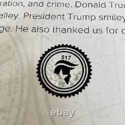 Photo authentique signée de Donald Trump avec sa signature MAGA et certificat d'authenticité.