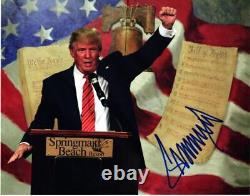 Photo dédicacée 11x14 de Donald Trump signée avec certificat d'authenticité