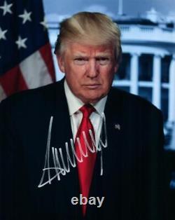 Photo dédicacée signée par Donald Trump 8x10 avec certificat d'authenticité inclus