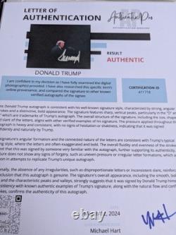 Photo dédicacée signée par le président Trump