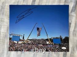 Photo signée 11x14 d'Eric Trump, fils de Trump MAGA POTUS avec certificat d'authenticité JSA