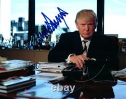 Photo signée 8x10 de Donald Trump + COA