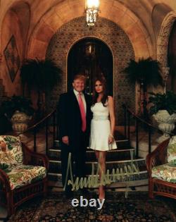 Photo signée 8x10 de Donald Trump avec certificat d'authenticité
