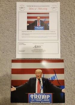 Photo signée 8x10 de Donald Trump avec lettre d'authenticité