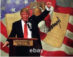 Photo signée de Donald Trump 11x14 avec certificat d'authenticité inclus