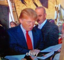 Photo vintage 8 x 10 signée à la main par Donald Trump, autographe avec certificat d'authenticité de New York.