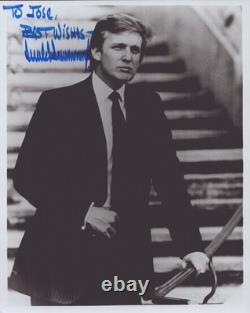 Photographie dédicacée signée de Donald J. Trump