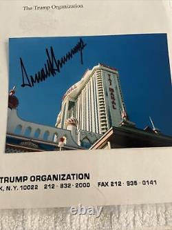 Photos et lettre autographiées à la main par Donald Trump de l'Organisation Trump