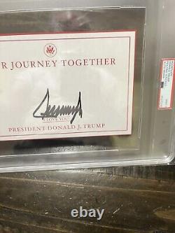 Plaque de livre de première édition signée par Donald Trump avec certification PSA 9 Grade Auto Signé