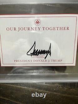 Plaque de livre de première édition signée par Donald Trump avec certification PSA 9 Grade Auto Signé