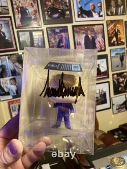 Poupée FUNKO POP signée à la main par Donald Trump COA Campagne de 2016 pour la Maison Blanche