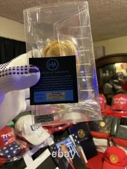 Poupée FUNKO POP signée à la main par Donald Trump COA Campagne de 2016 pour la Maison Blanche