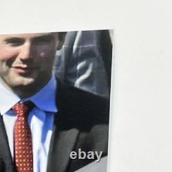 Président 45/47 Donald J Trump avec les champions NCAA Photo 8x10 signée COA hologramme