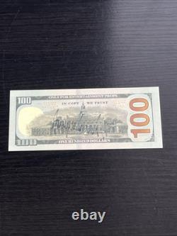 Président 45/47 Donald Trump Billet de film de 100 $ signé avec hologramme et certificat d'authenticité