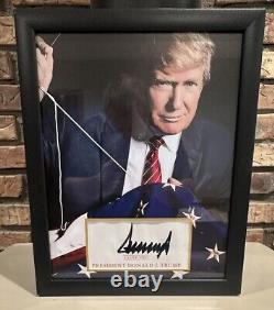 Président DONALD J TRUMP Autographié Signé ENCADRÉ 11x14