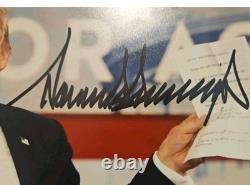 Président DONALD TRUMP Signature Autographe 8x10 pouces Authentique avec Certificat COA