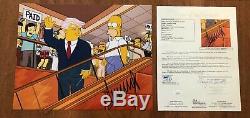 President Donald J Real Atout Autographe 11x14 Simpsons Photo Jsa Complet Coa