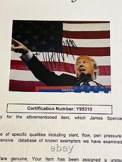 Président Donald J. Trump Grande Photo 11x14 avec Drapeau Américain, Certificat Jsa. Rare