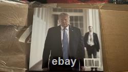 Président Donald J. Trump Nouveau livre relié signé SAVE AMERICA, tout neuf, vente du dimanche